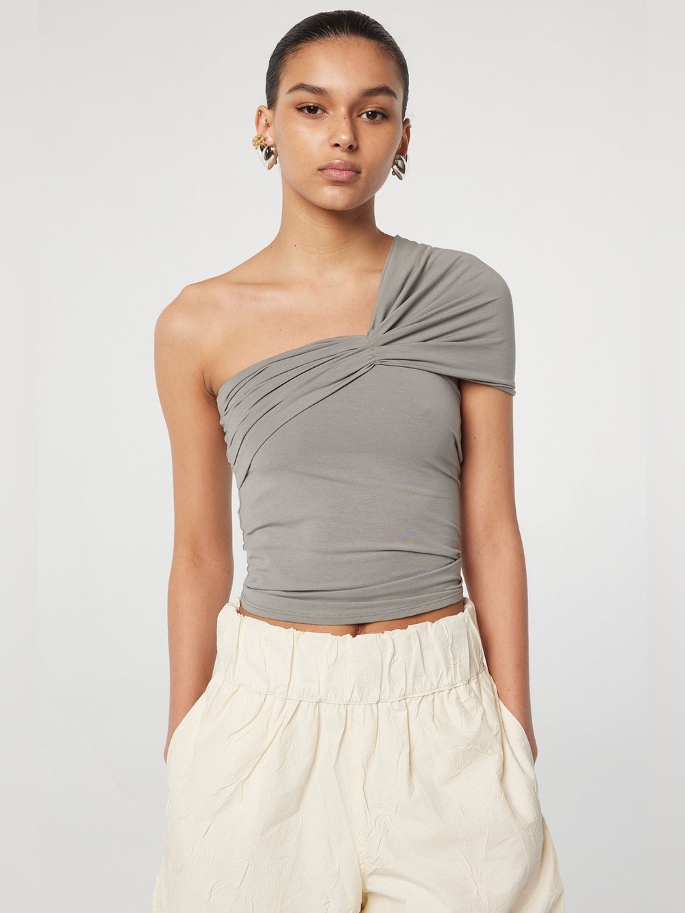 the line by k 🩶 kyo tube top